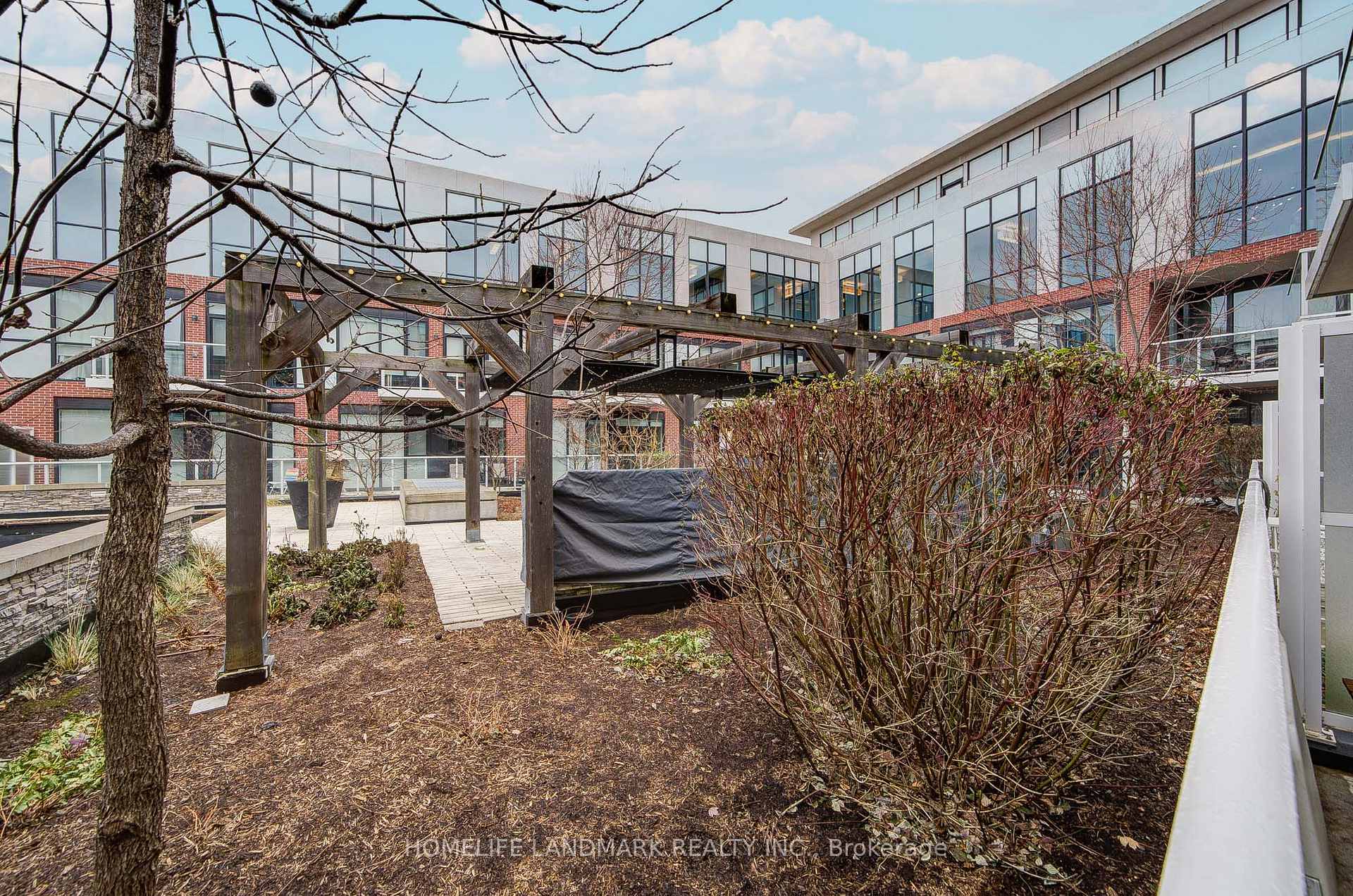 Photo 61 of Unit 202, 20 Fred Varley Drive, Markham, Unionville — HOMEH