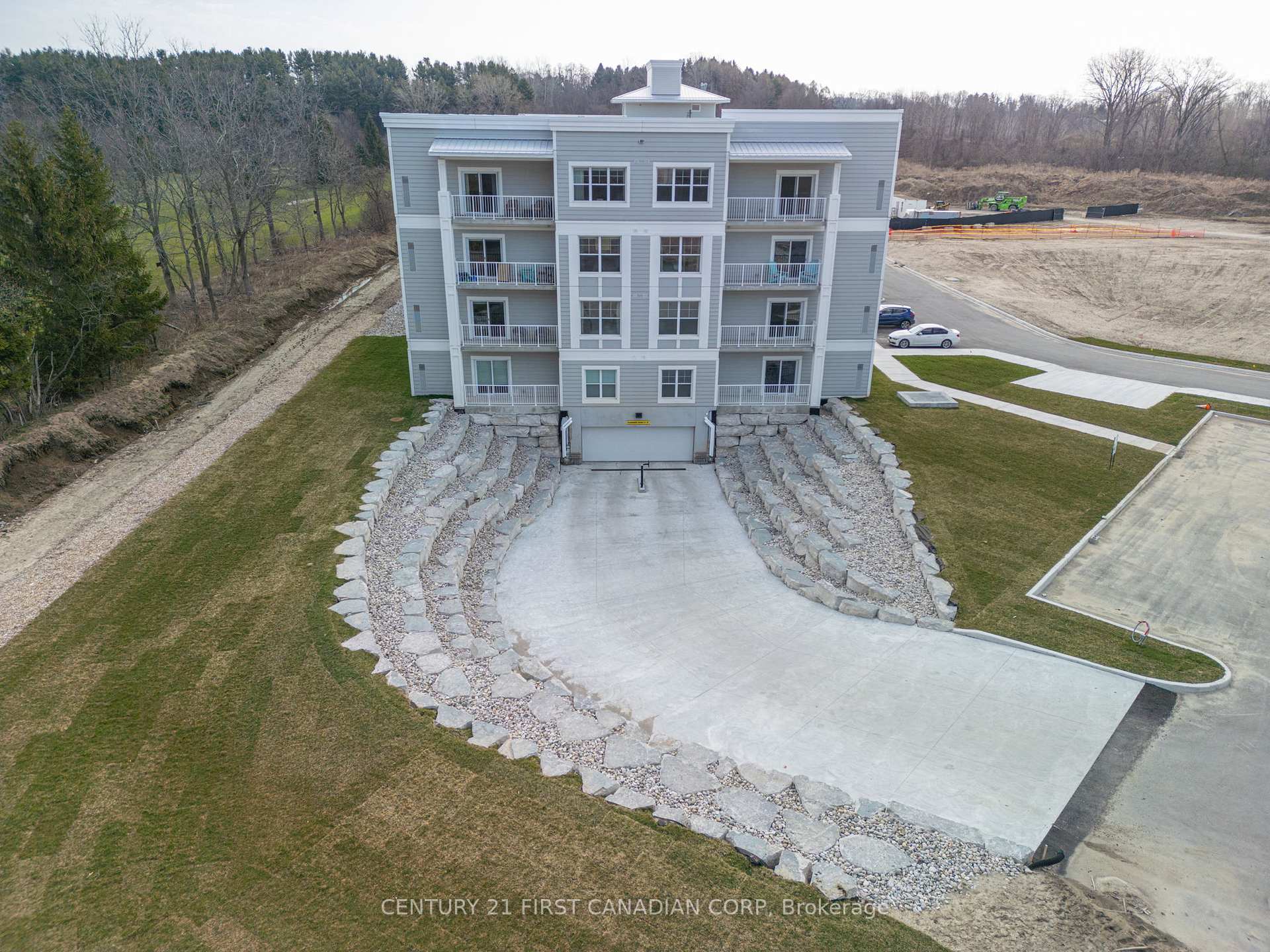 Photo 40 of Unit 415, 100 The Promenade, Central Elgin, Rural Central Elgin — HOMEH