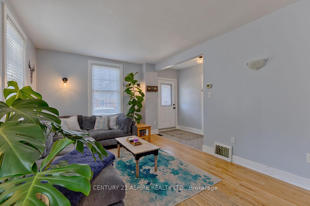 Photo 7 of 18 Wolfe Avenue, Deep River — HOMEH