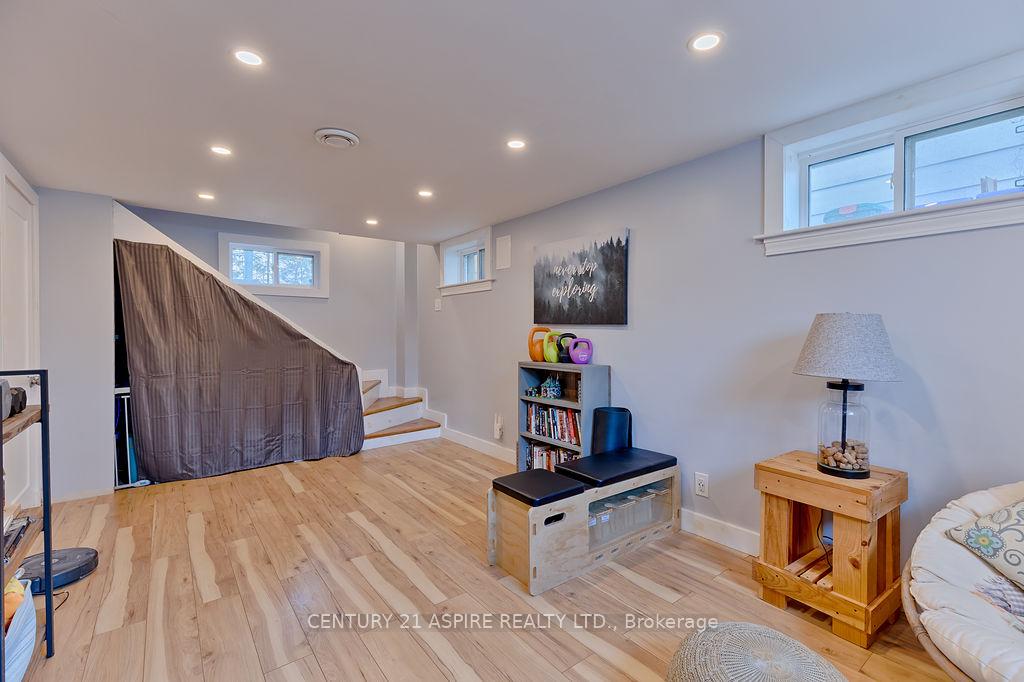 Photo 22 of 18 Wolfe Avenue, Deep River — HOMEH