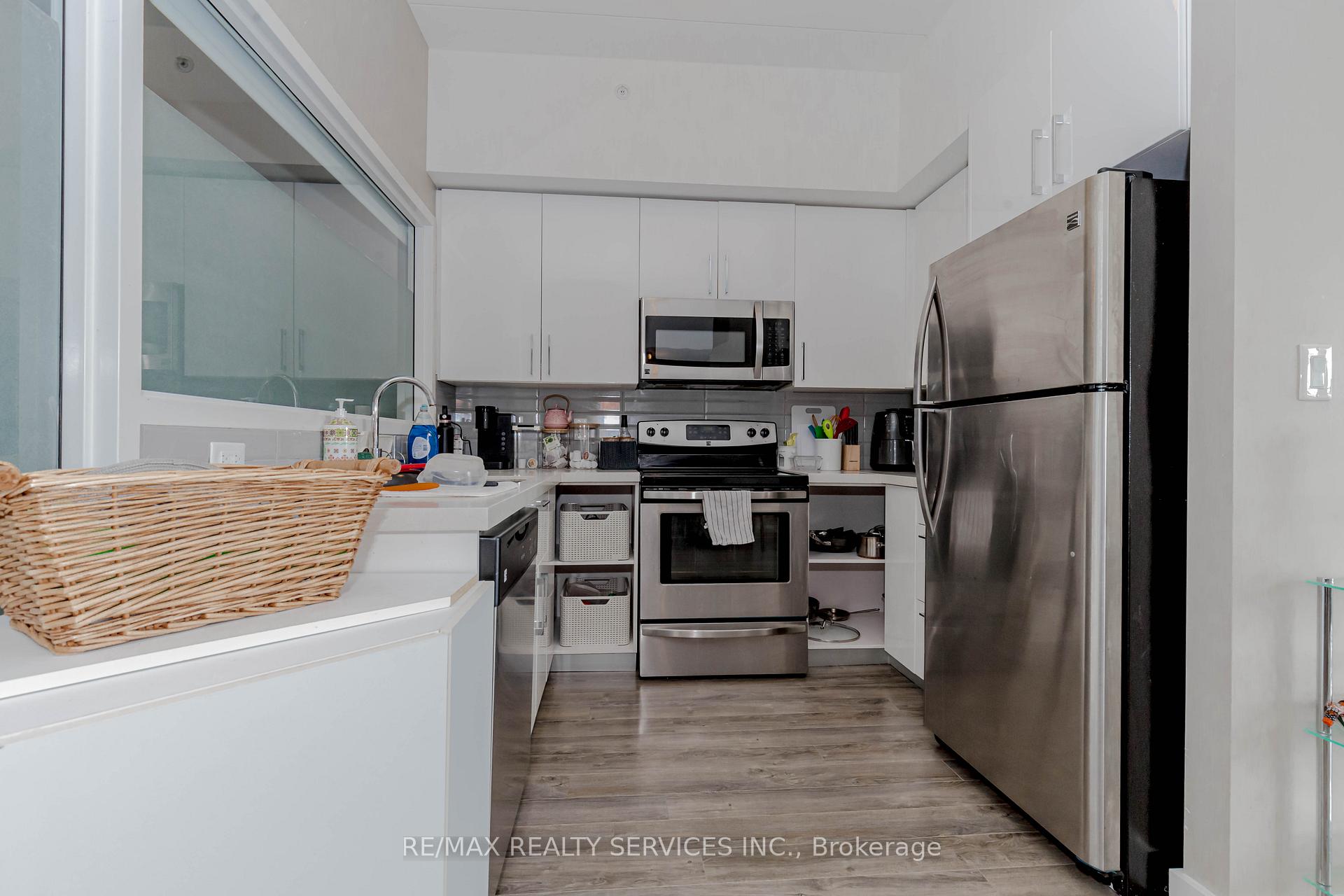 Photo 15 of Unit 626, 1291 Gordon Street, Guelph, Kortright West — HOMEH