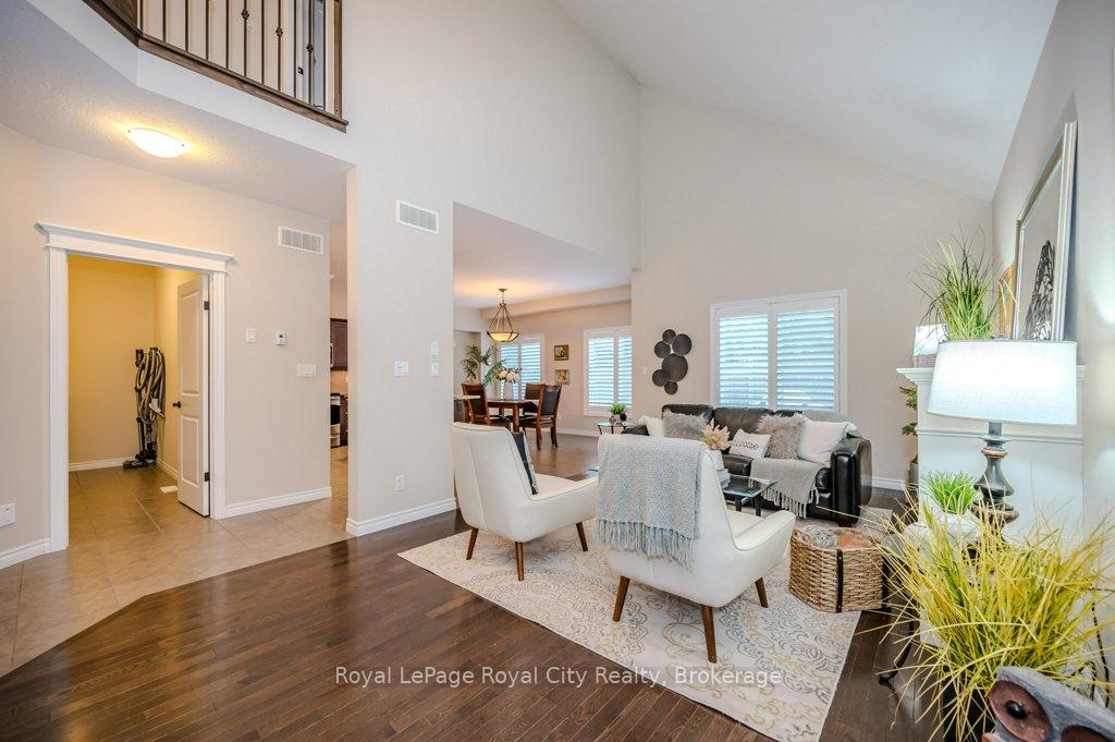 Photo 6 of Unit 7, 146 Downey Road, Guelph, Kortright Hills — HOMEH