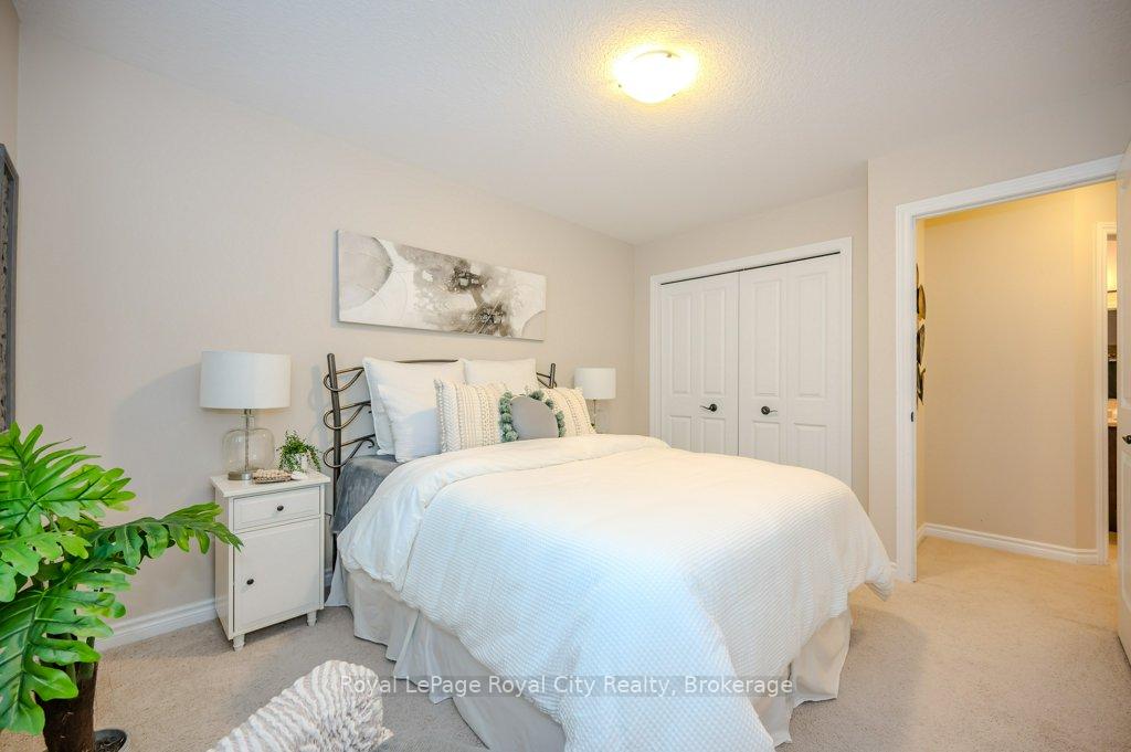 Photo 21 of Unit 7, 146 Downey Road, Guelph, Kortright Hills — HOMEH