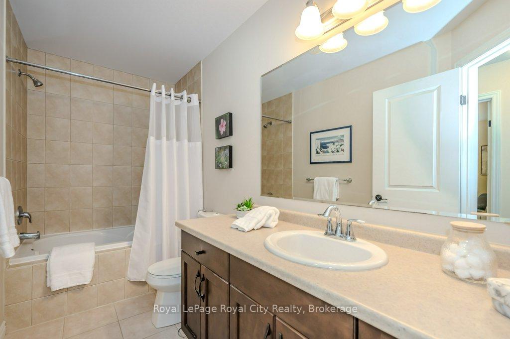 Photo 23 of Unit 7, 146 Downey Road, Guelph, Kortright Hills — HOMEH