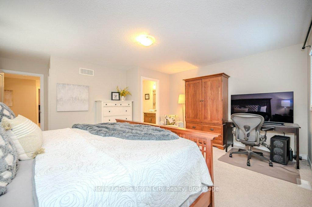 Photo 27 of Unit 7, 146 Downey Road, Guelph, Kortright Hills — HOMEH