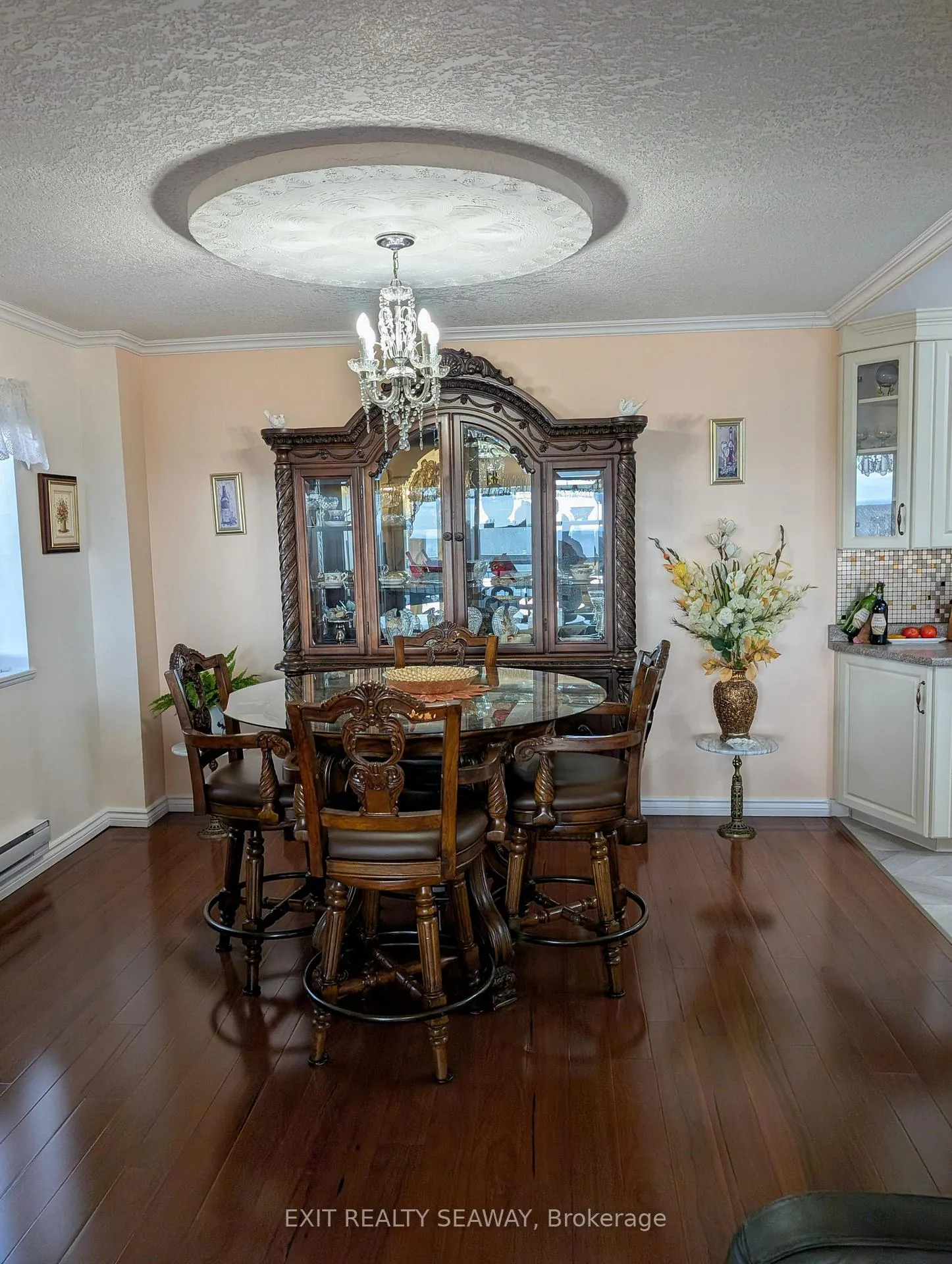 Photo 11 of Unit 1107, 308 Second Street E, Cornwall — HOMEH