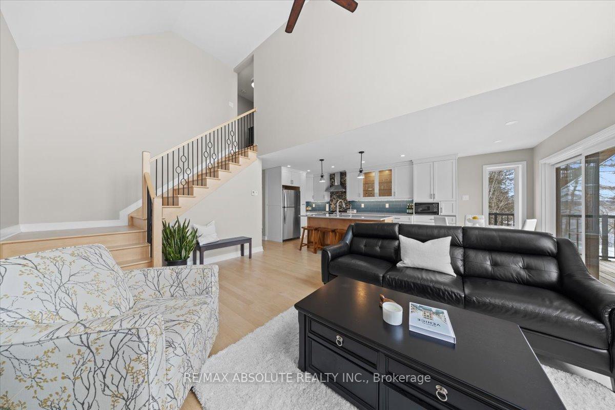 Photo 1 of 304 Riverwood Drive, Ottawa, Woodlawn/Maclarens Landing/Kilmaurs — HOMEH