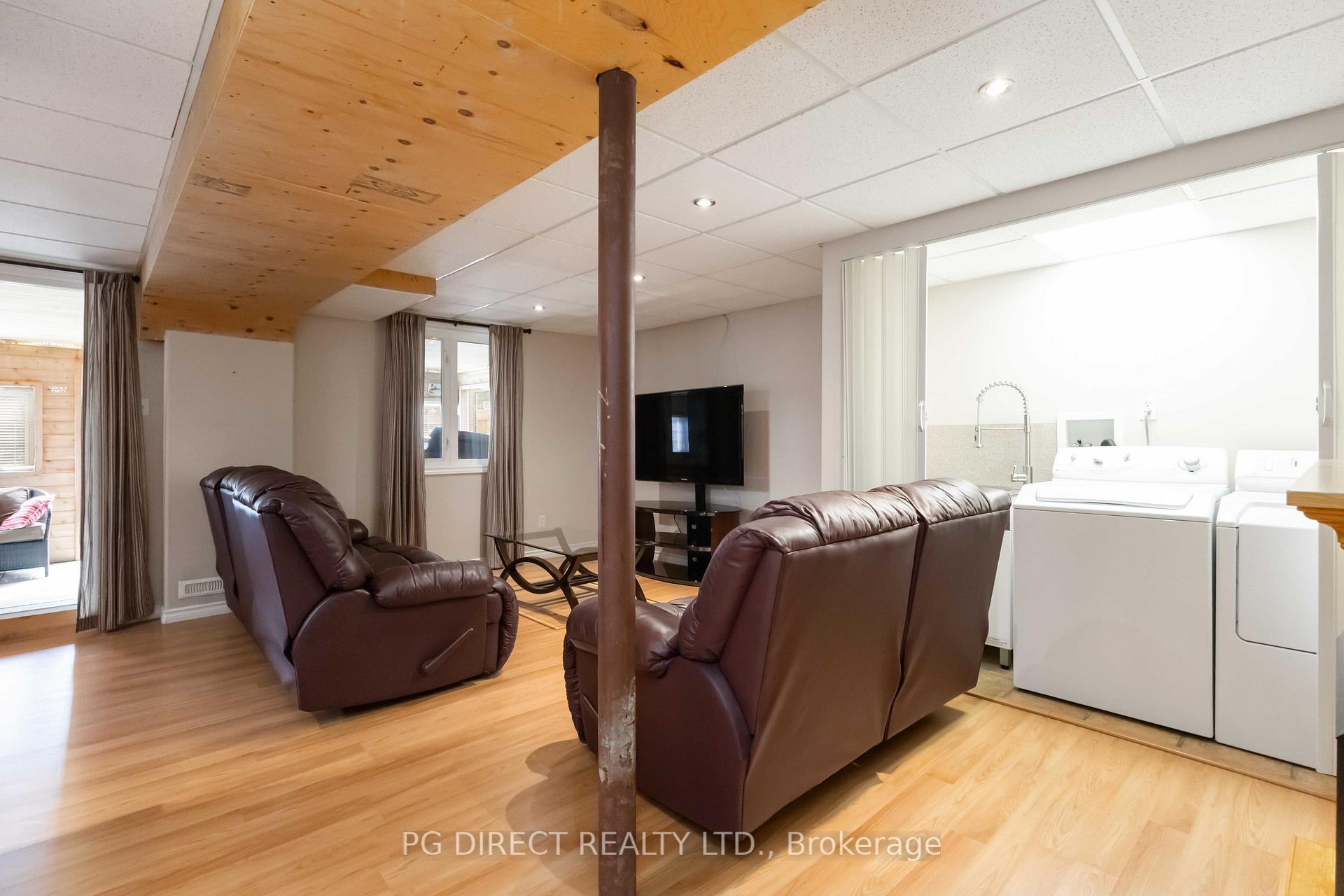 Photo 16 of 19 Cotton Street, Clarington, Bowmanville — HOMEH