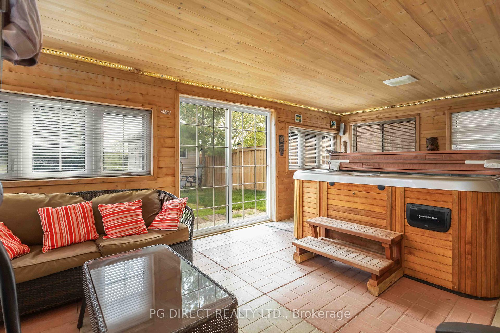 Photo 18 of 19 Cotton Street, Clarington, Bowmanville — HOMEH
