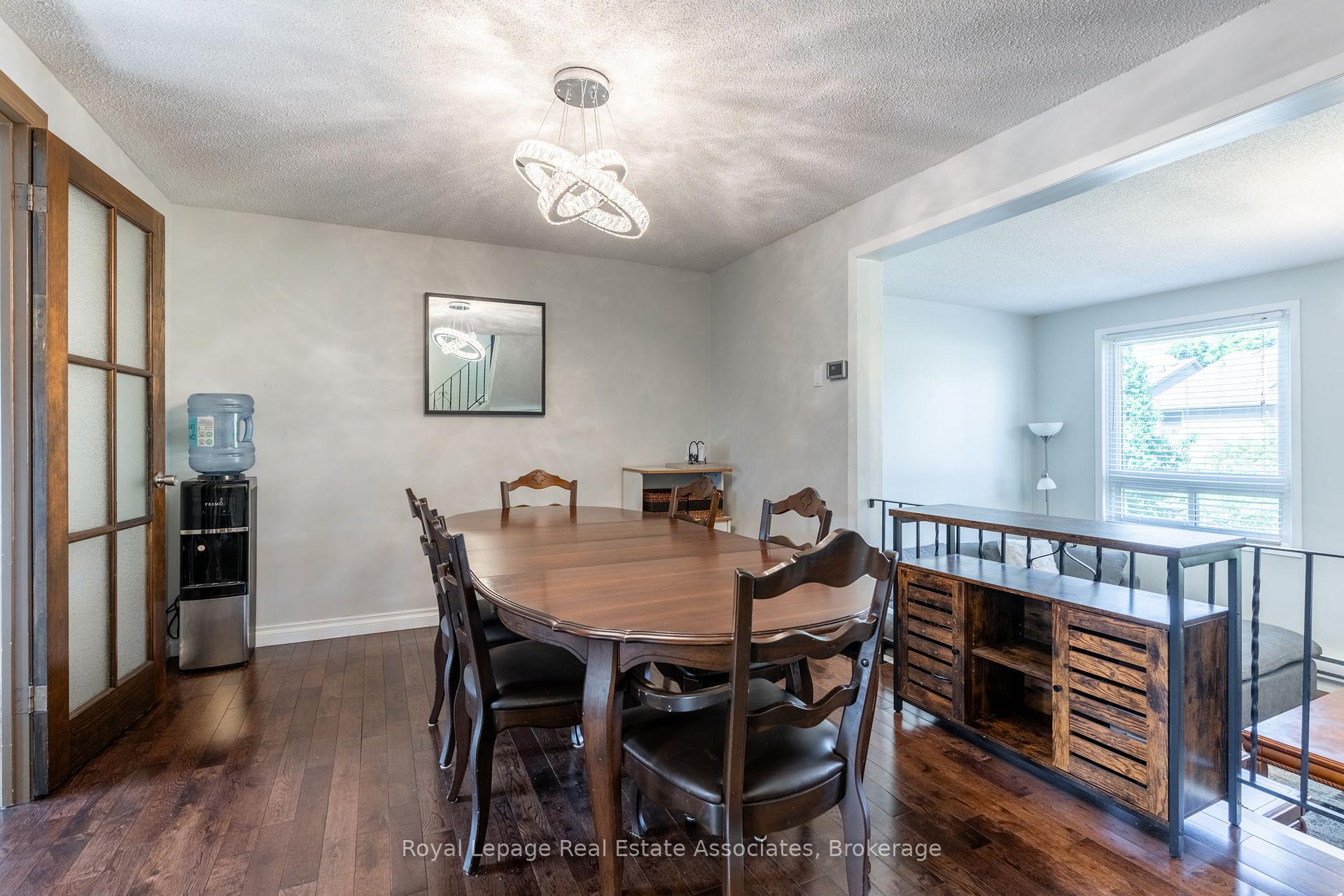 Photo 5 of Unit 41, 1250 Limeridge Road E, Hamilton, Trenholme — HOMEH