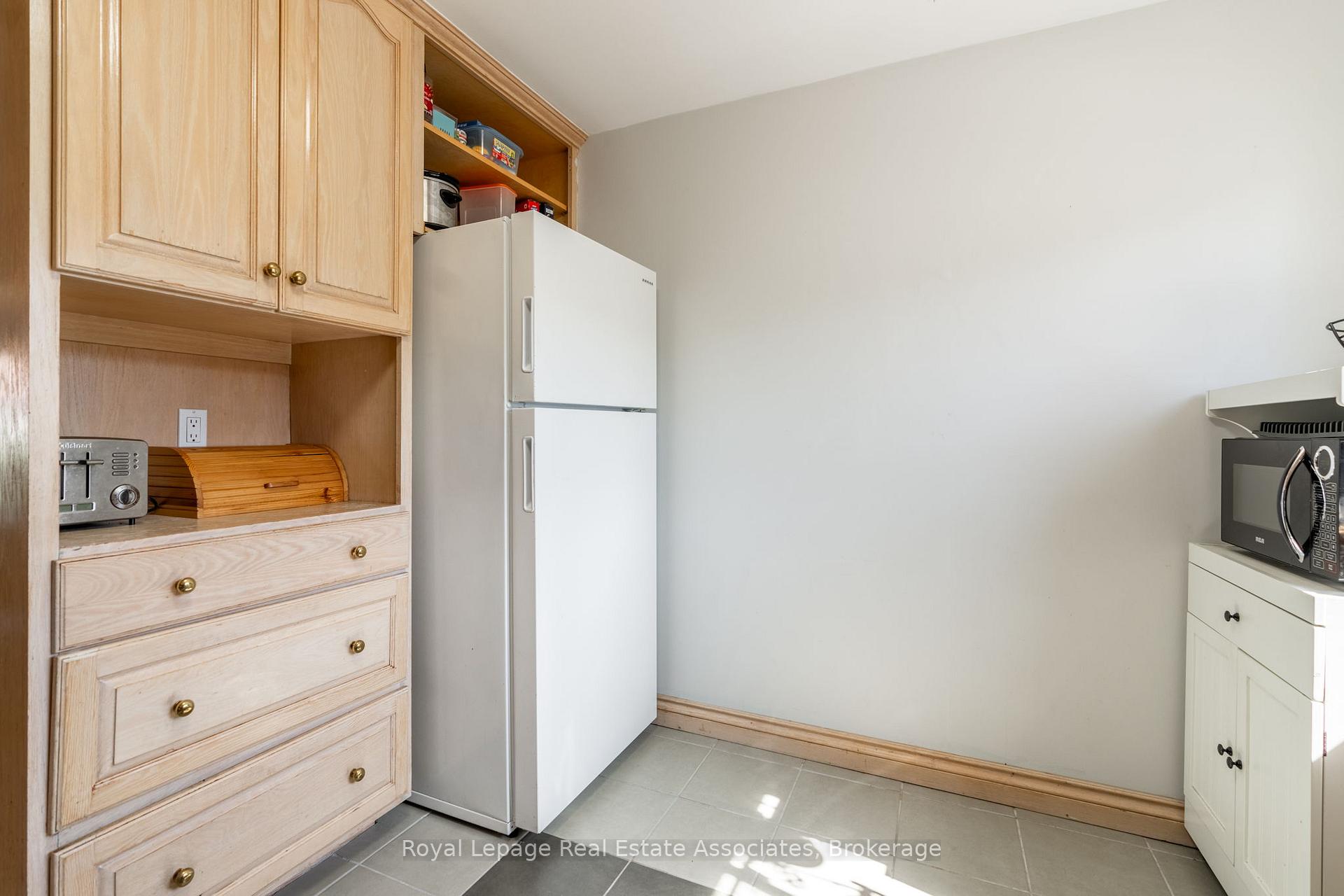 Photo 15 of Unit 41, 1250 Limeridge Road E, Hamilton, Trenholme — HOMEH