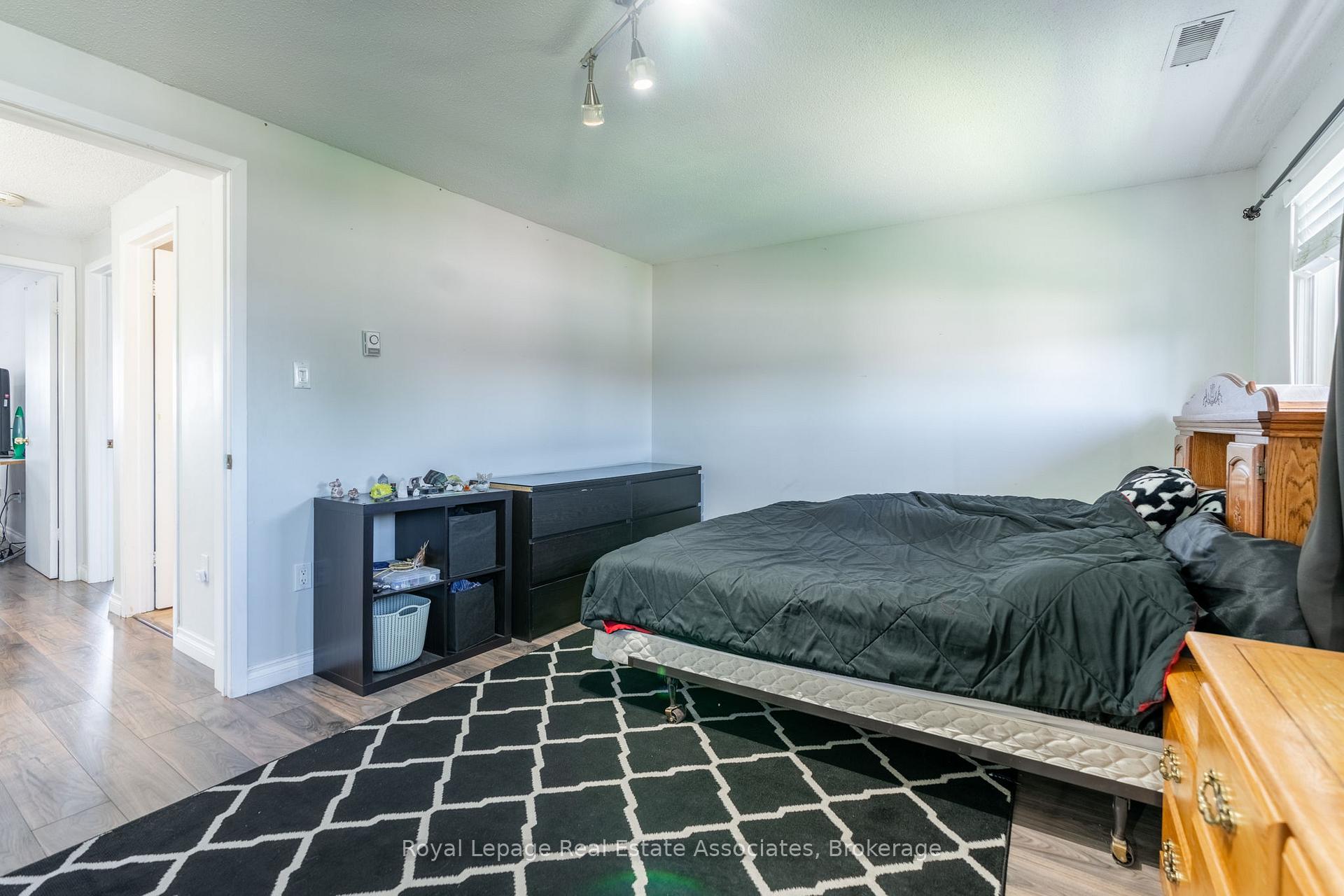 Photo 18 of Unit 41, 1250 Limeridge Road E, Hamilton, Trenholme — HOMEH
