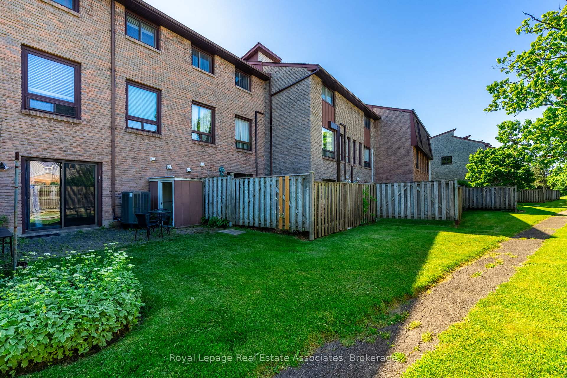 Photo 30 of Unit 41, 1250 Limeridge Road E, Hamilton, Trenholme — HOMEH