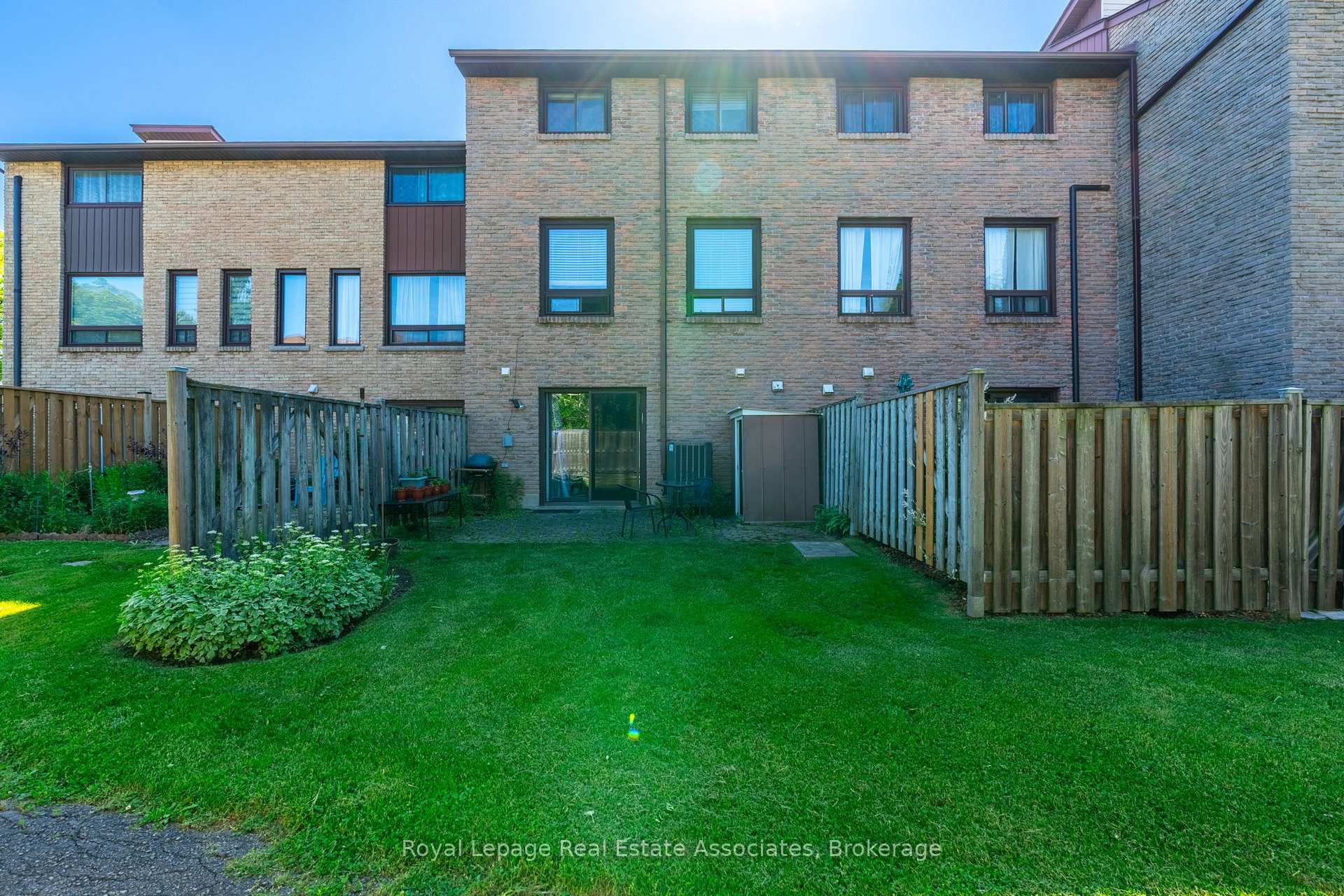 Photo 31 of Unit 41, 1250 Limeridge Road E, Hamilton, Trenholme — HOMEH