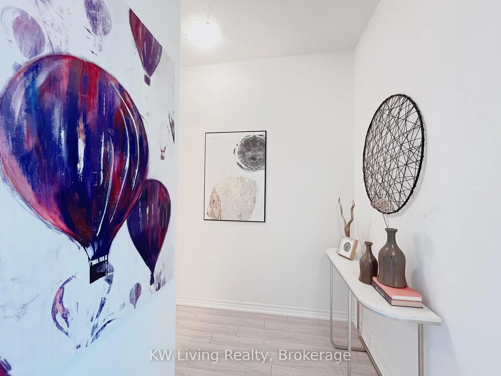 Photo 6 of Unit 706, 8323 Kennedy Road, Markham, Village Green-South Unionville — HOMEH