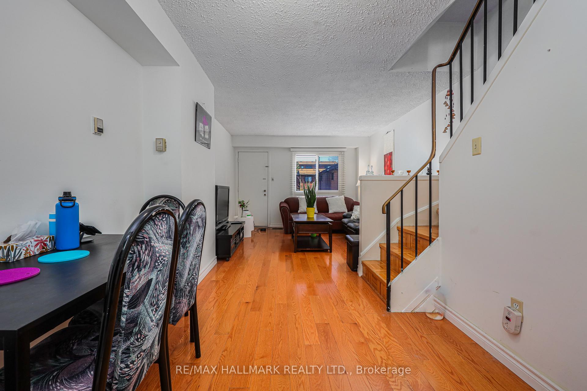 Photo 4 of Unit 67, 275 Broadview Avenue, Toronto, South Riverdale — HOMEH