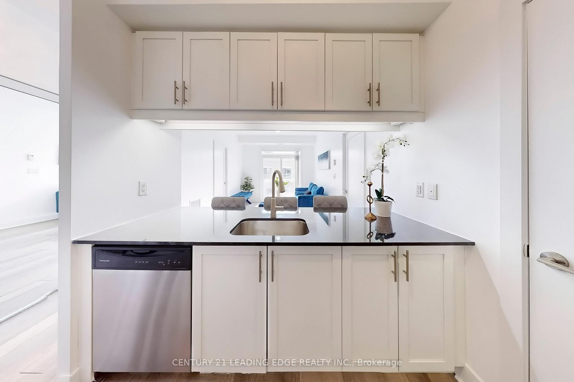 Photo 4 of Unit PH36, 28 Prince Regent Street, Markham, Cathedraltown — HOMEH