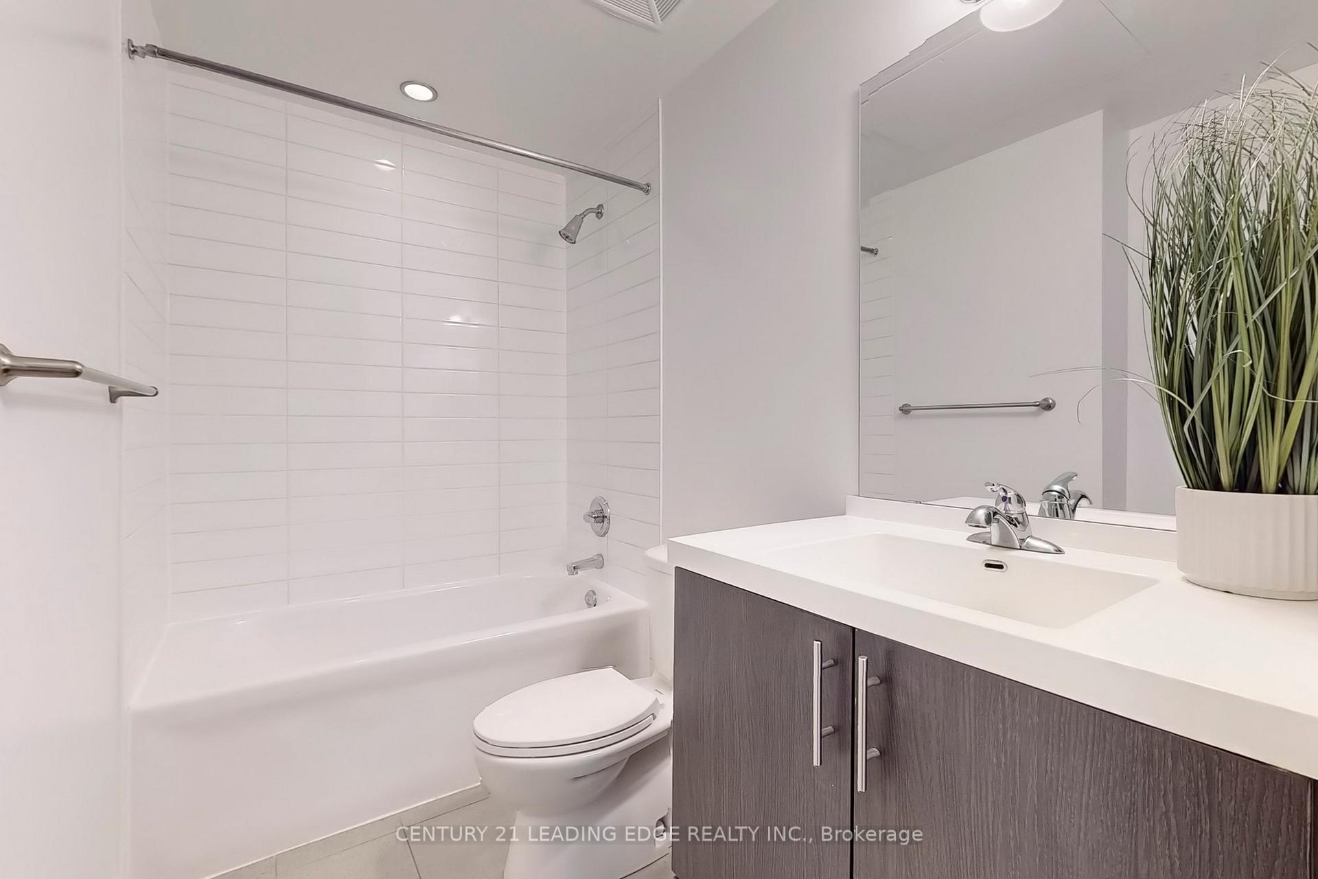 Photo 16 of Unit PH36, 28 Prince Regent Street, Markham, Cathedraltown — HOMEH