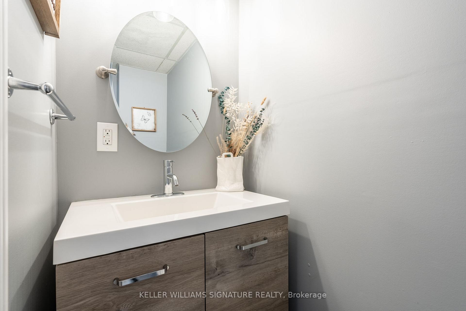 Photo 17 of Unit 29, 11 Burdock Lane, Hamilton, Dundas — HOMEH