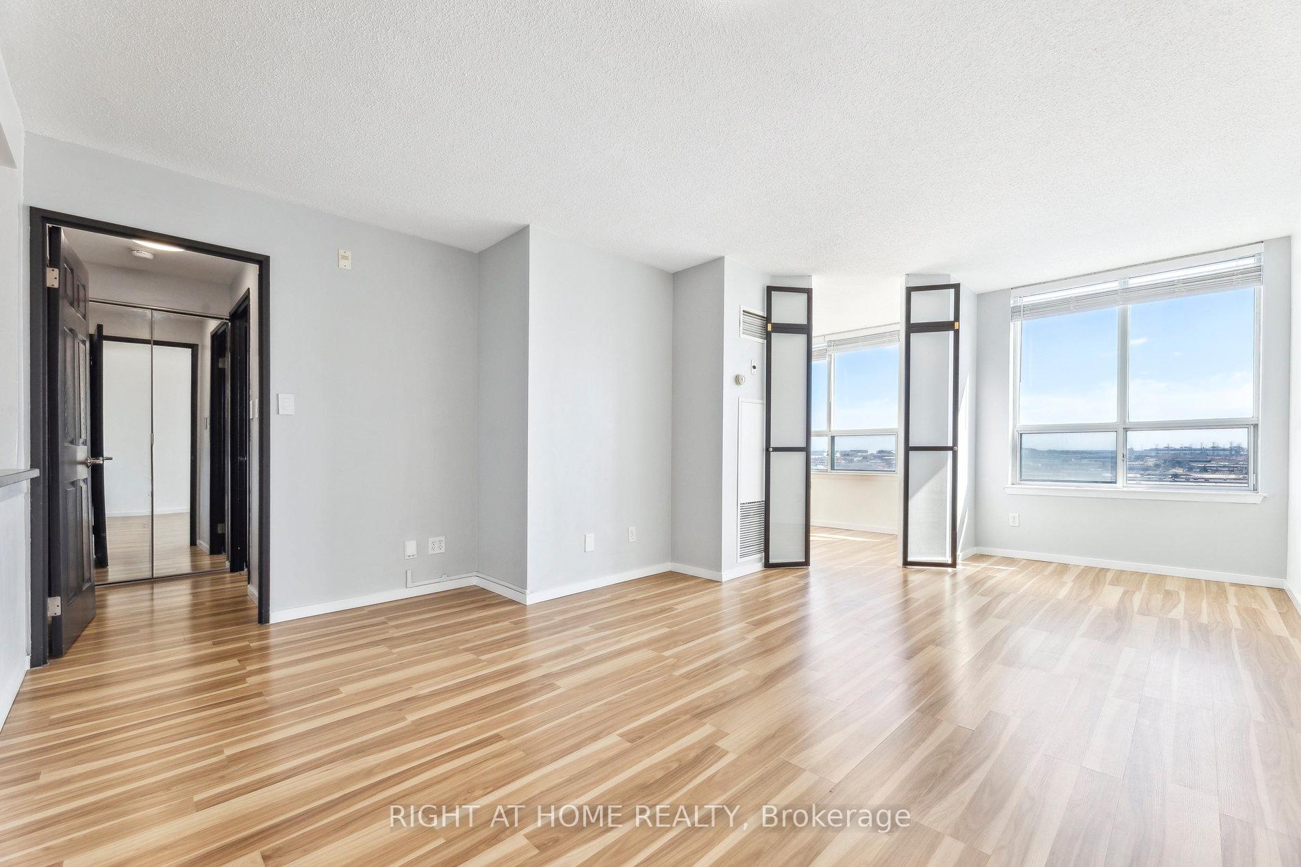 Photo 2 of Unit 1101, 1625 Pickering Parkway, Pickering, Village East — HOMEH