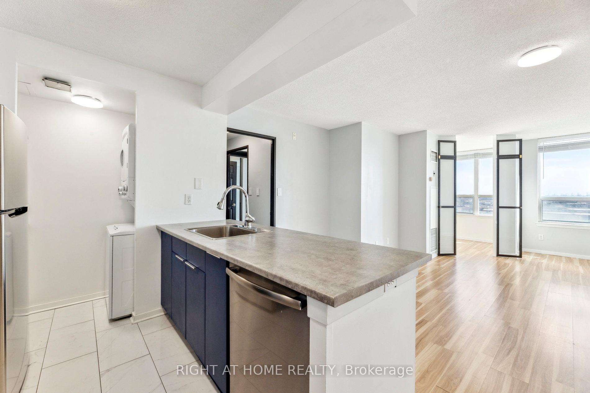 Photo 7 of Unit 1101, 1625 Pickering Parkway, Pickering, Village East — HOMEH