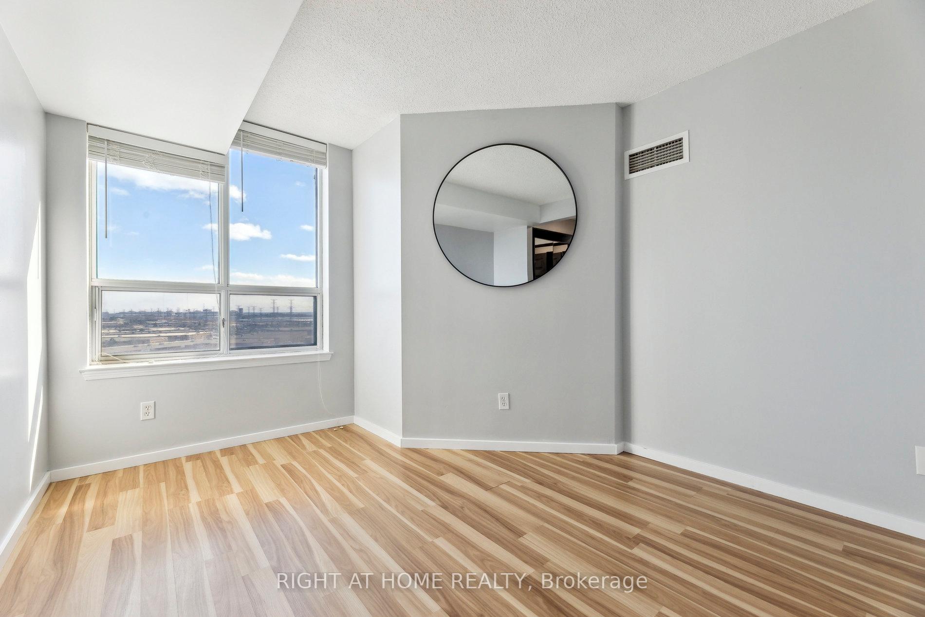 Photo 11 of Unit 1101, 1625 Pickering Parkway, Pickering, Village East — HOMEH