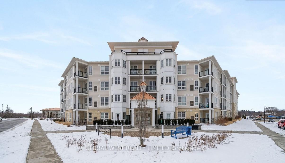 Photo 1 of Unit 209, 50 Lakebreeze Drive, Clarington, Newcastle — HOMEH