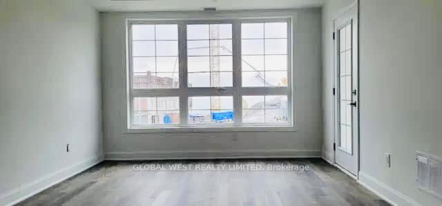 Photo 7 of Unit 209, 50 Lakebreeze Drive, Clarington, Newcastle — HOMEH