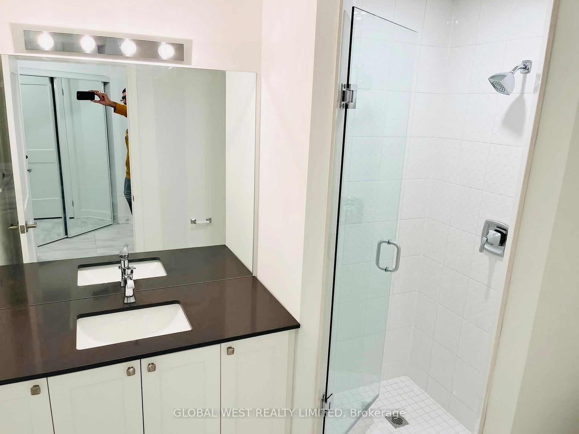 Photo 11 of Unit 209, 50 Lakebreeze Drive, Clarington, Newcastle — HOMEH