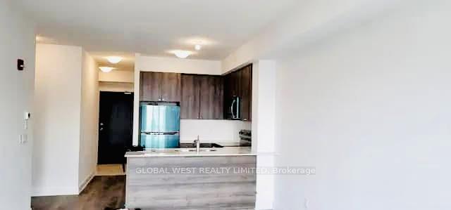 Photo 14 of Unit 209, 50 Lakebreeze Drive, Clarington, Newcastle — HOMEH
