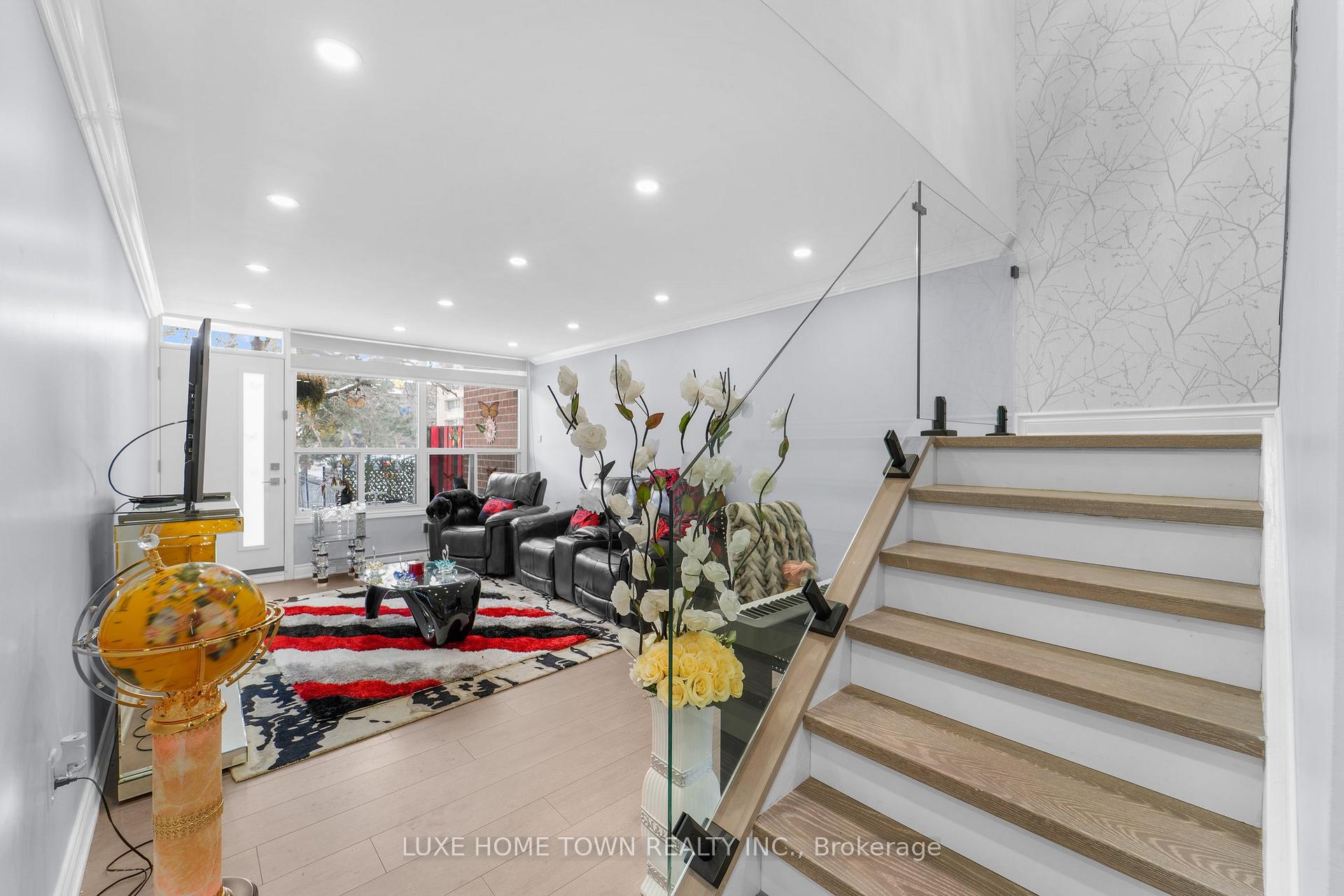 Photo 21 of Unit 121, 95 Leeward Glenway, Toronto, Flemingdon Park — HOMEH