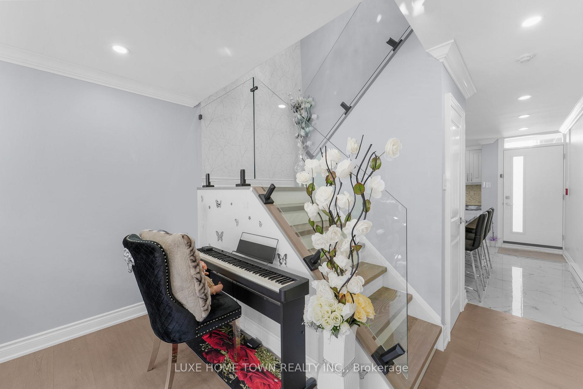 Photo 22 of Unit 121, 95 Leeward Glenway, Toronto, Flemingdon Park — HOMEH