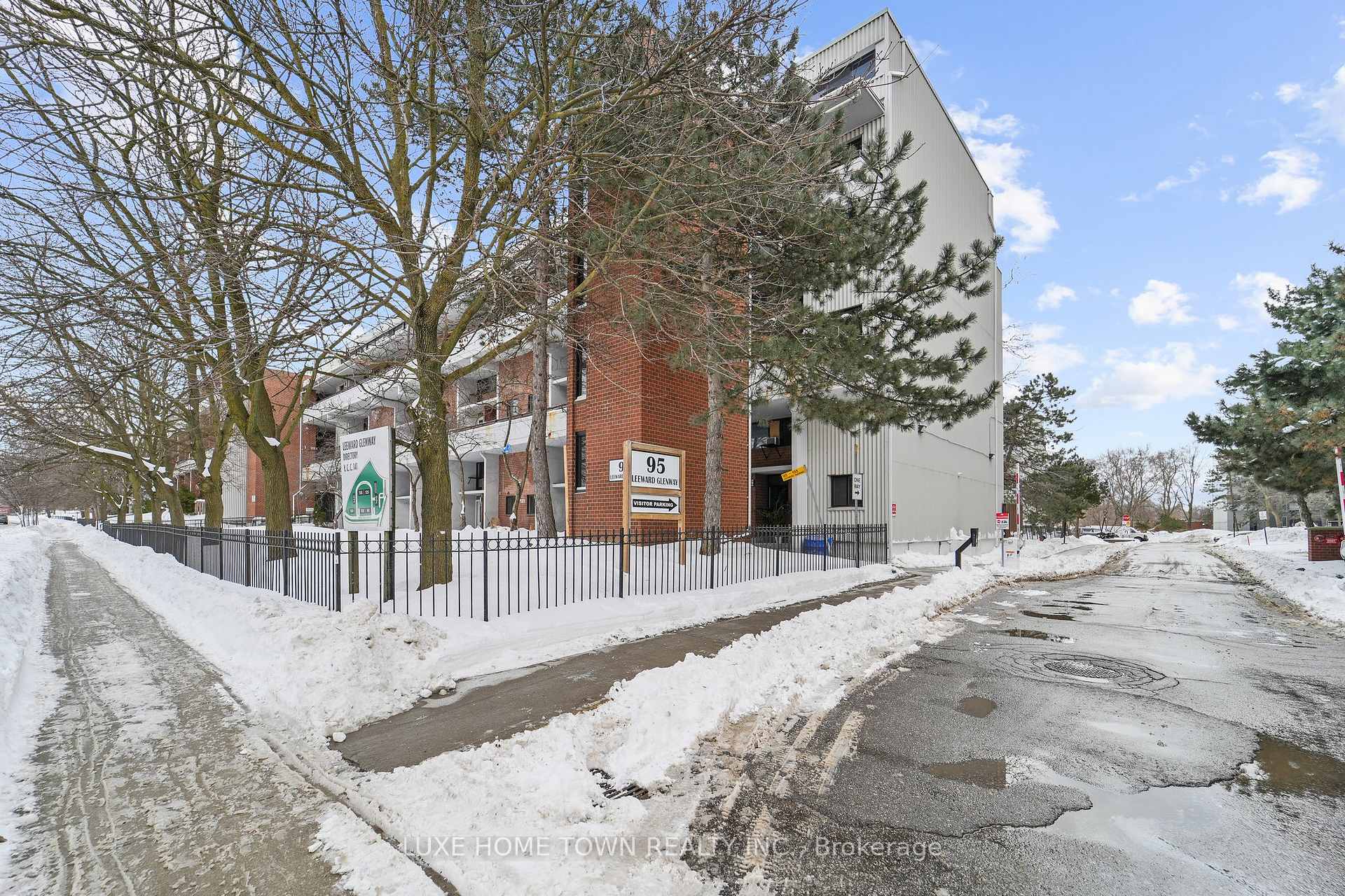 Photo 41 of Unit 121, 95 Leeward Glenway, Toronto, Flemingdon Park — HOMEH
