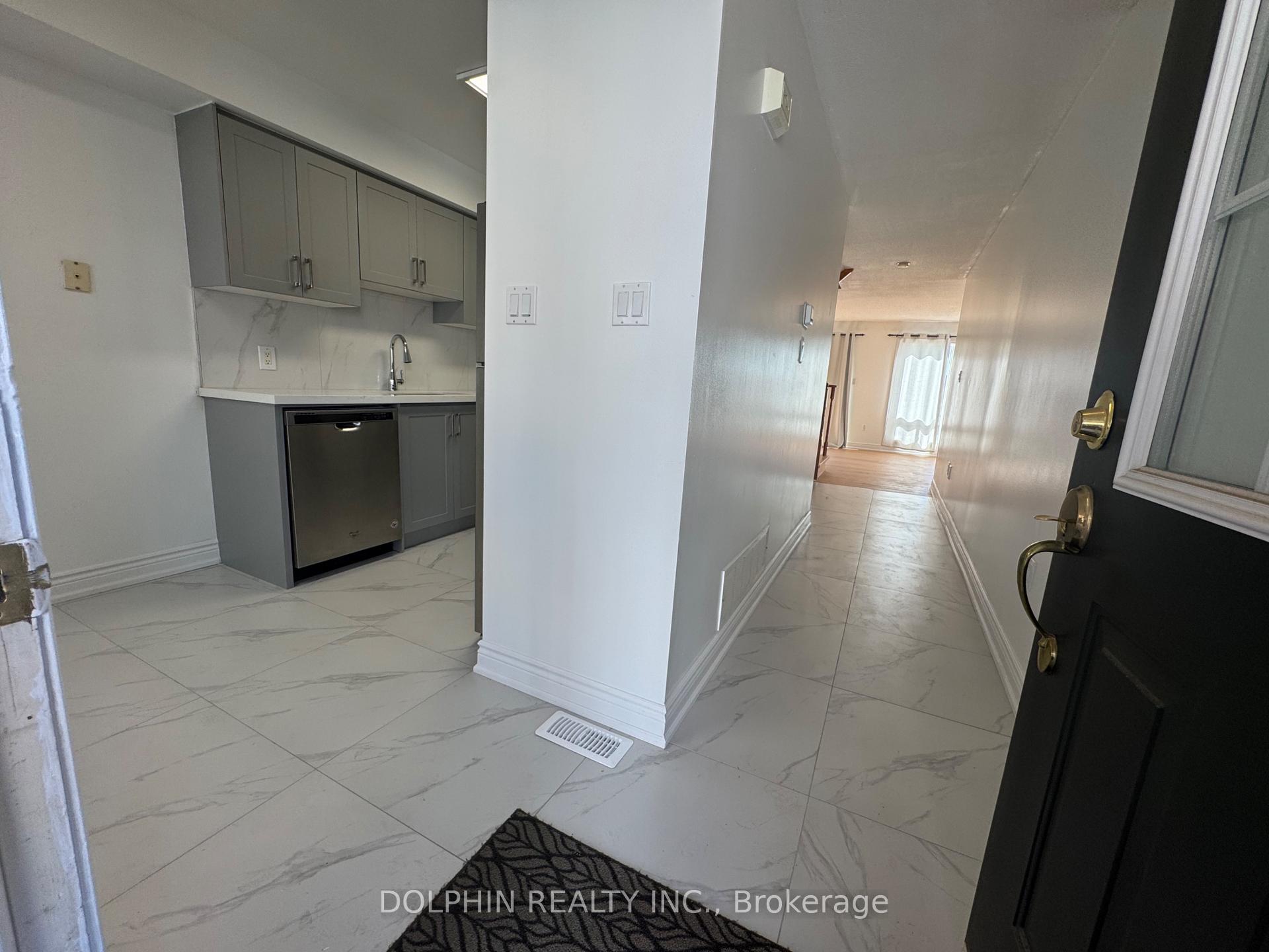 Photo 7 of 75 Torr Lane, Ajax, Central — HOMEH