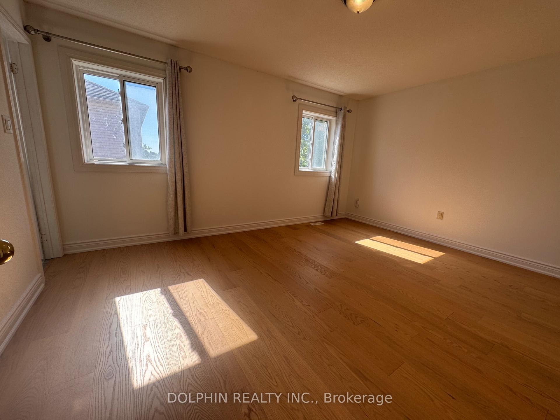 Photo 27 of 75 Torr Lane, Ajax, Central — HOMEH