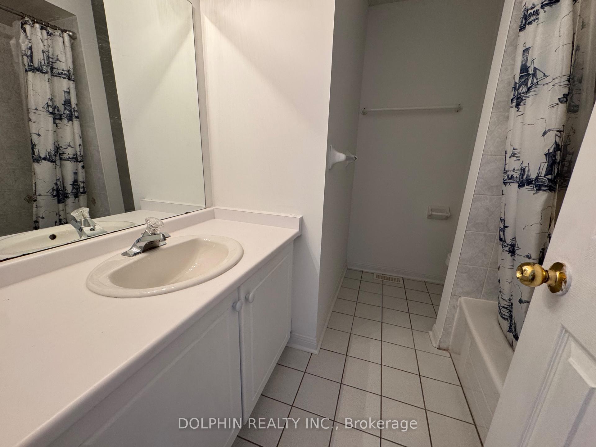 Photo 38 of 75 Torr Lane, Ajax, Central — HOMEH