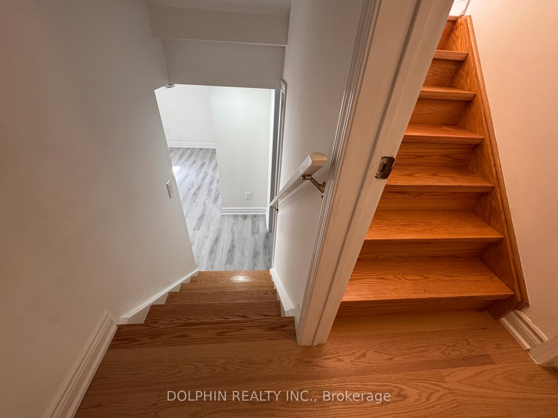 Photo 41 of 75 Torr Lane, Ajax, Central — HOMEH
