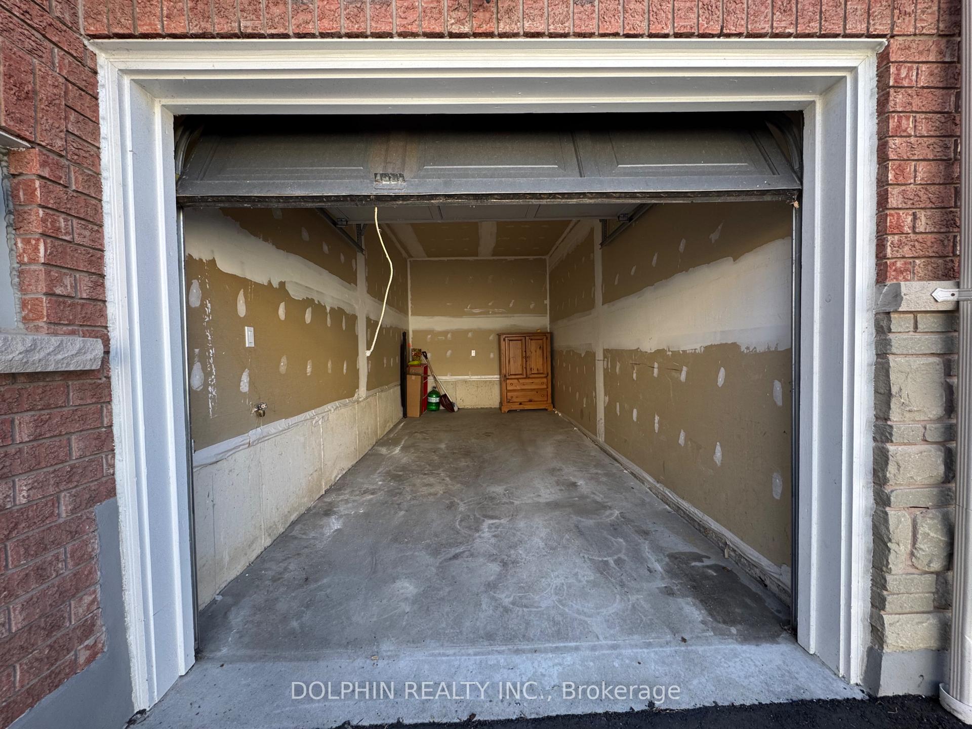 Photo 46 of 75 Torr Lane, Ajax, Central — HOMEH