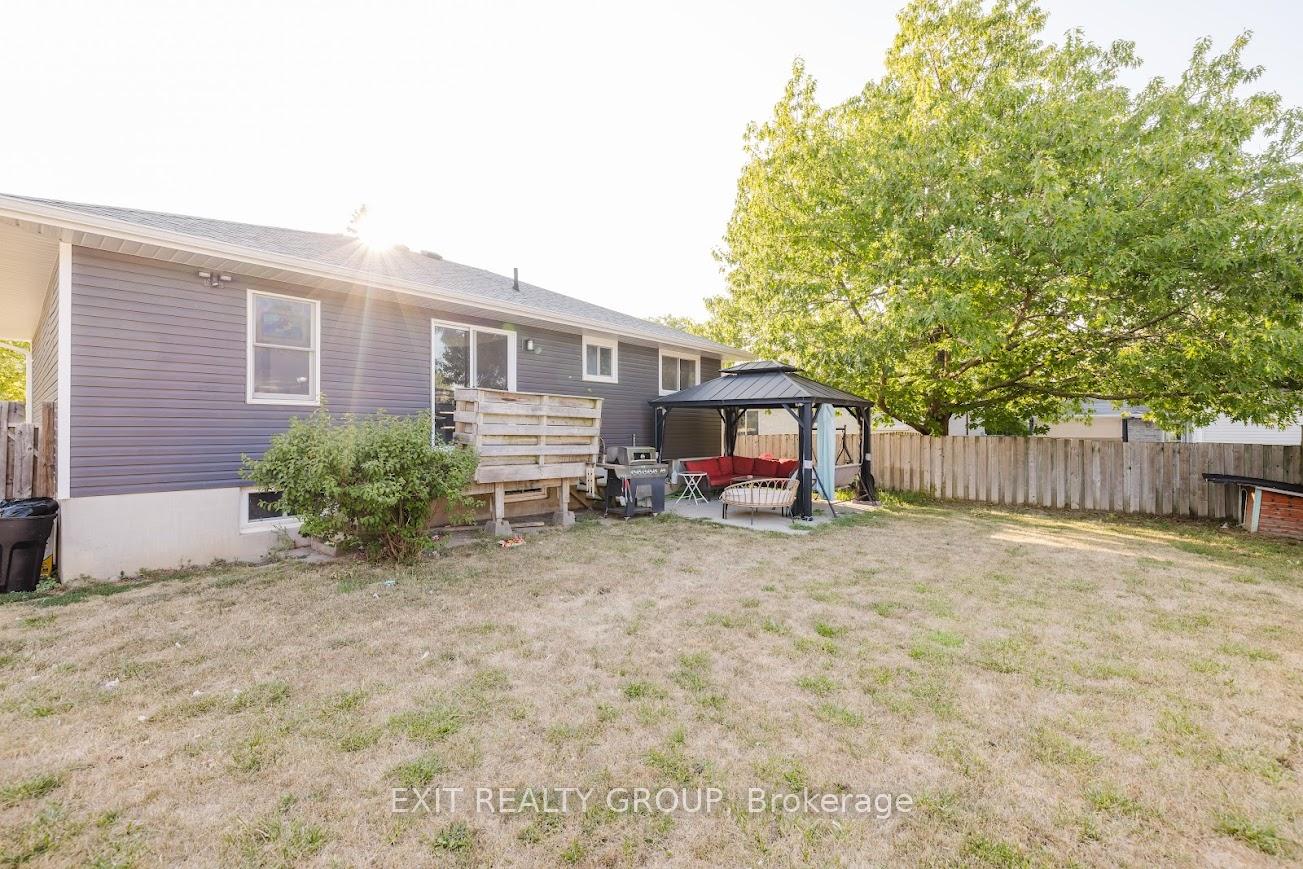 Photo 23 of 4 Dixie Place, Belleville, Belleville Ward — HOMEH