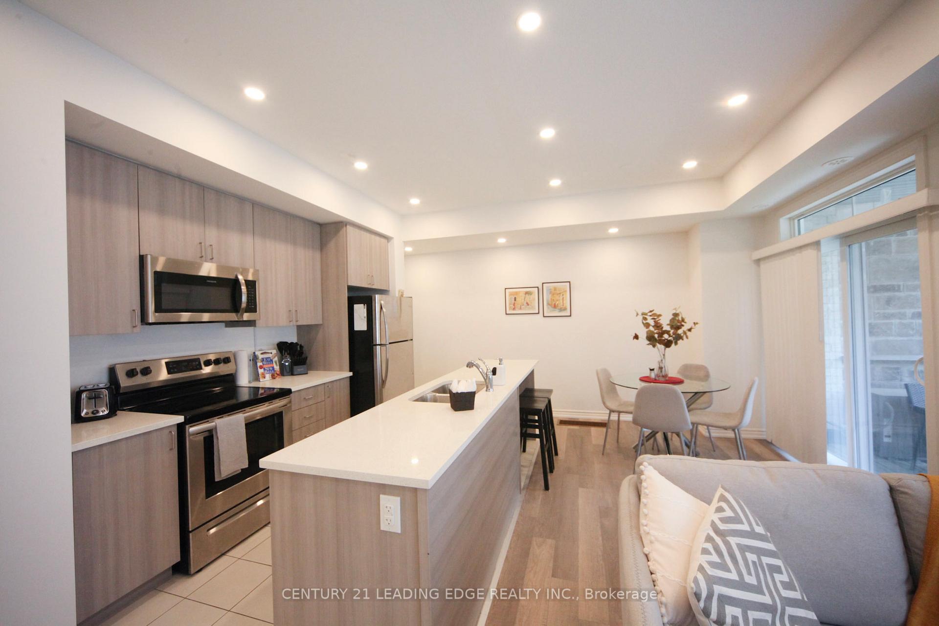 Photo 8 of Unit 38, 2570 Ladyfern Crossing, Pickering, Duffin Heights — HOMEH