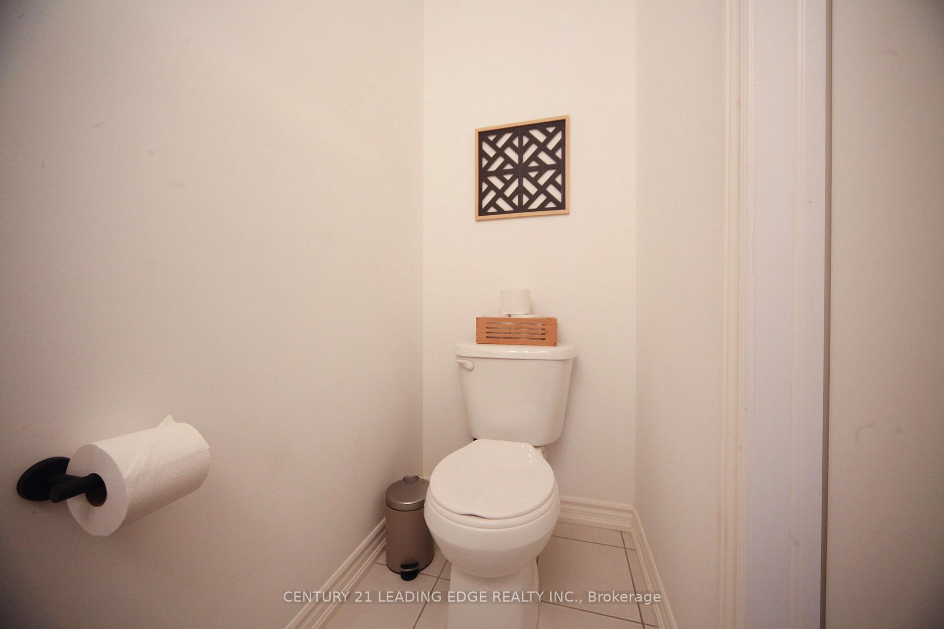 Photo 11 of Unit 38, 2570 Ladyfern Crossing, Pickering, Duffin Heights — HOMEH