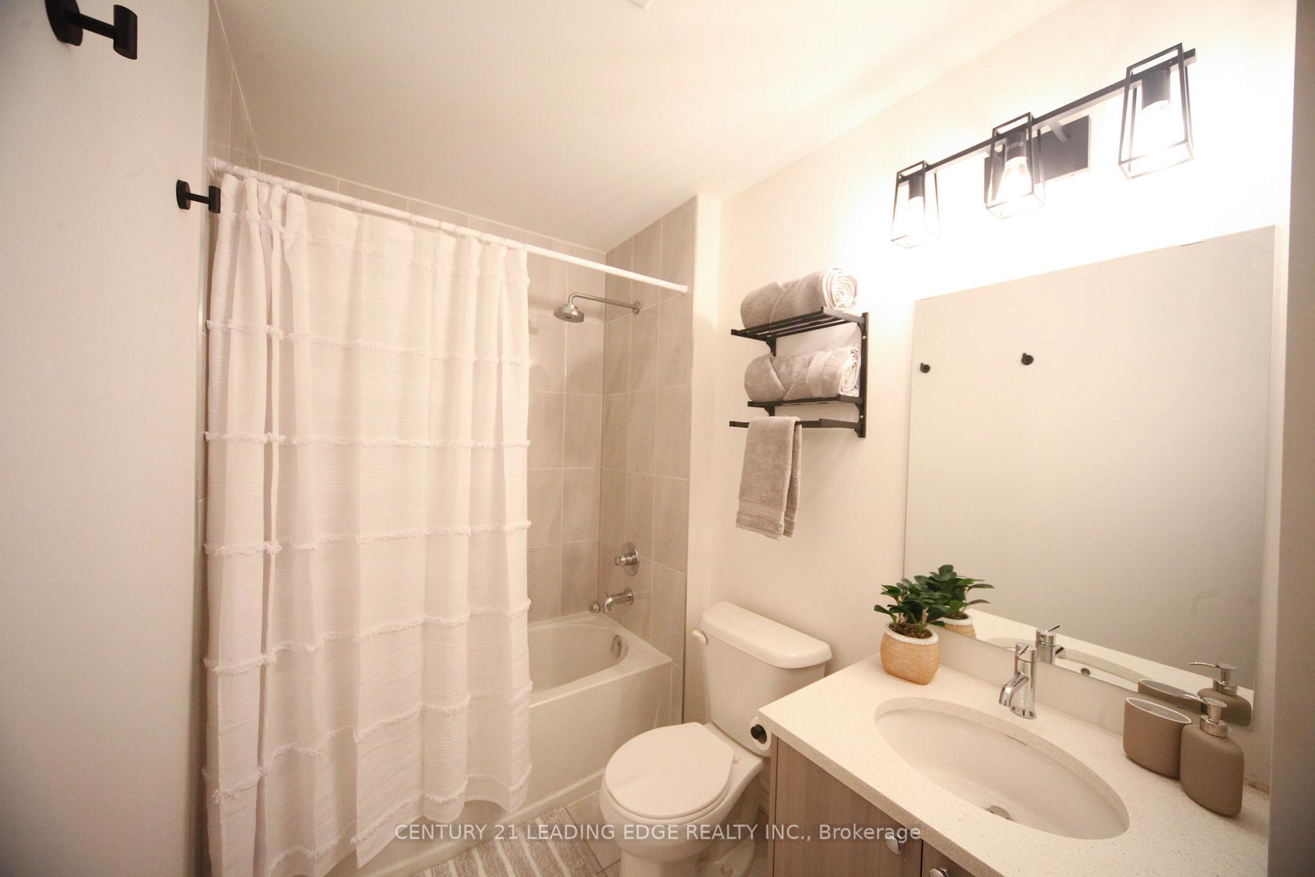 Photo 14 of Unit 38, 2570 Ladyfern Crossing, Pickering, Duffin Heights — HOMEH