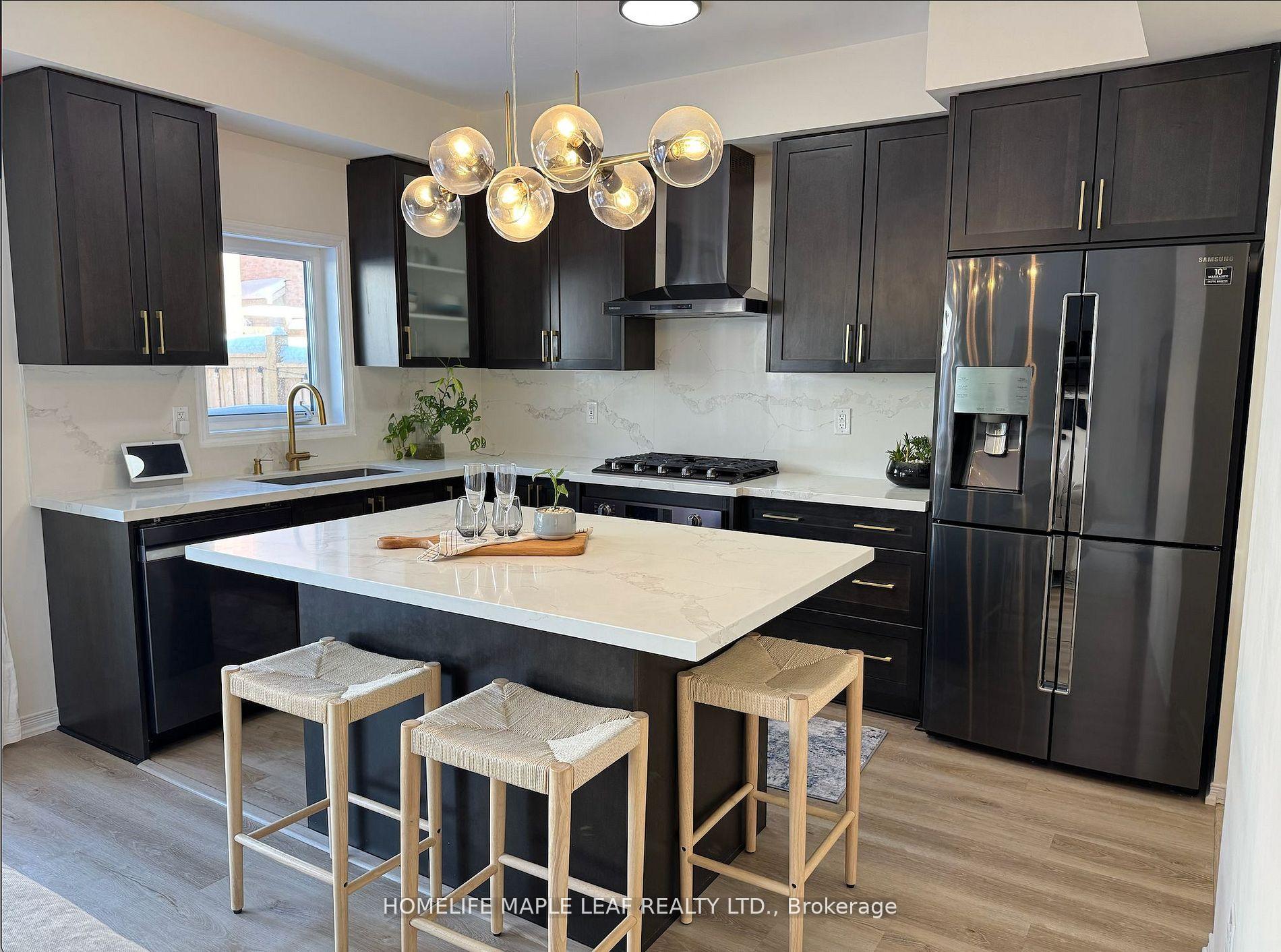 Photo 10 of 16 Mortlock Street, Ajax, Northeast Ajax — HOMEH