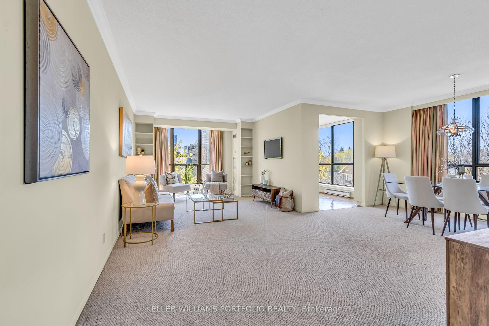 Photo 5 of Unit 708, 2900 Yonge Street, Toronto, Lawrence Park South — HOMEH
