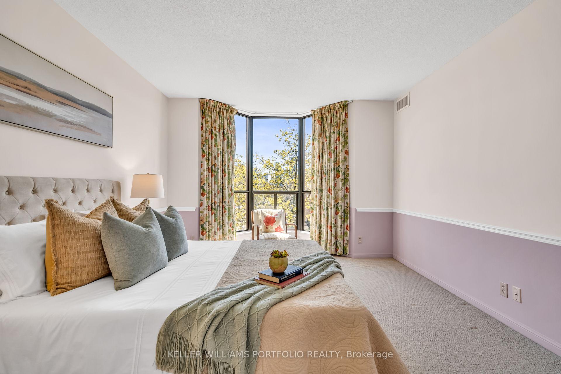 Photo 24 of Unit 708, 2900 Yonge Street, Toronto, Lawrence Park South — HOMEH