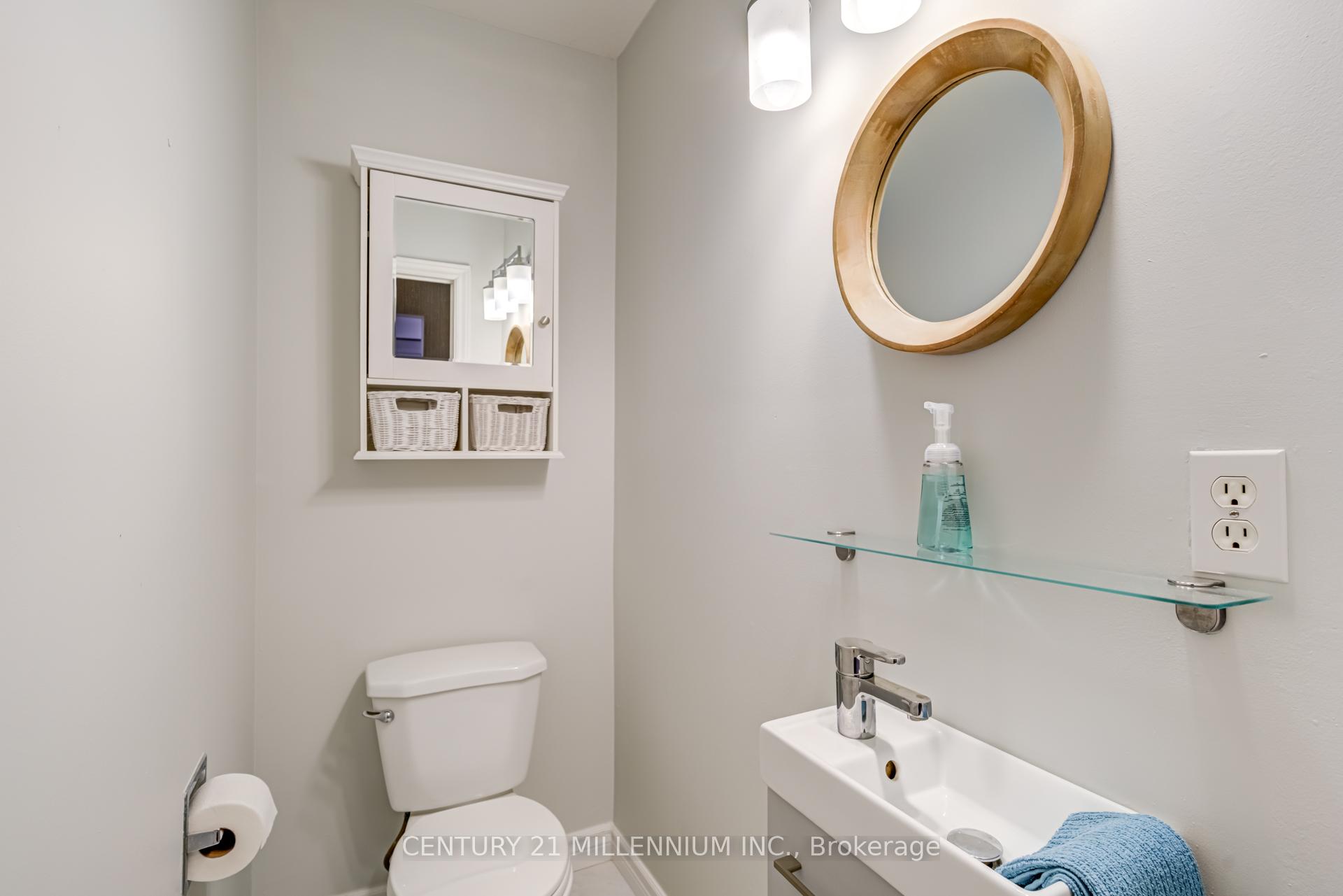 Photo 14 of Unit 37, 2 Lynden Circle, Halton Hills, Georgetown — HOMEH