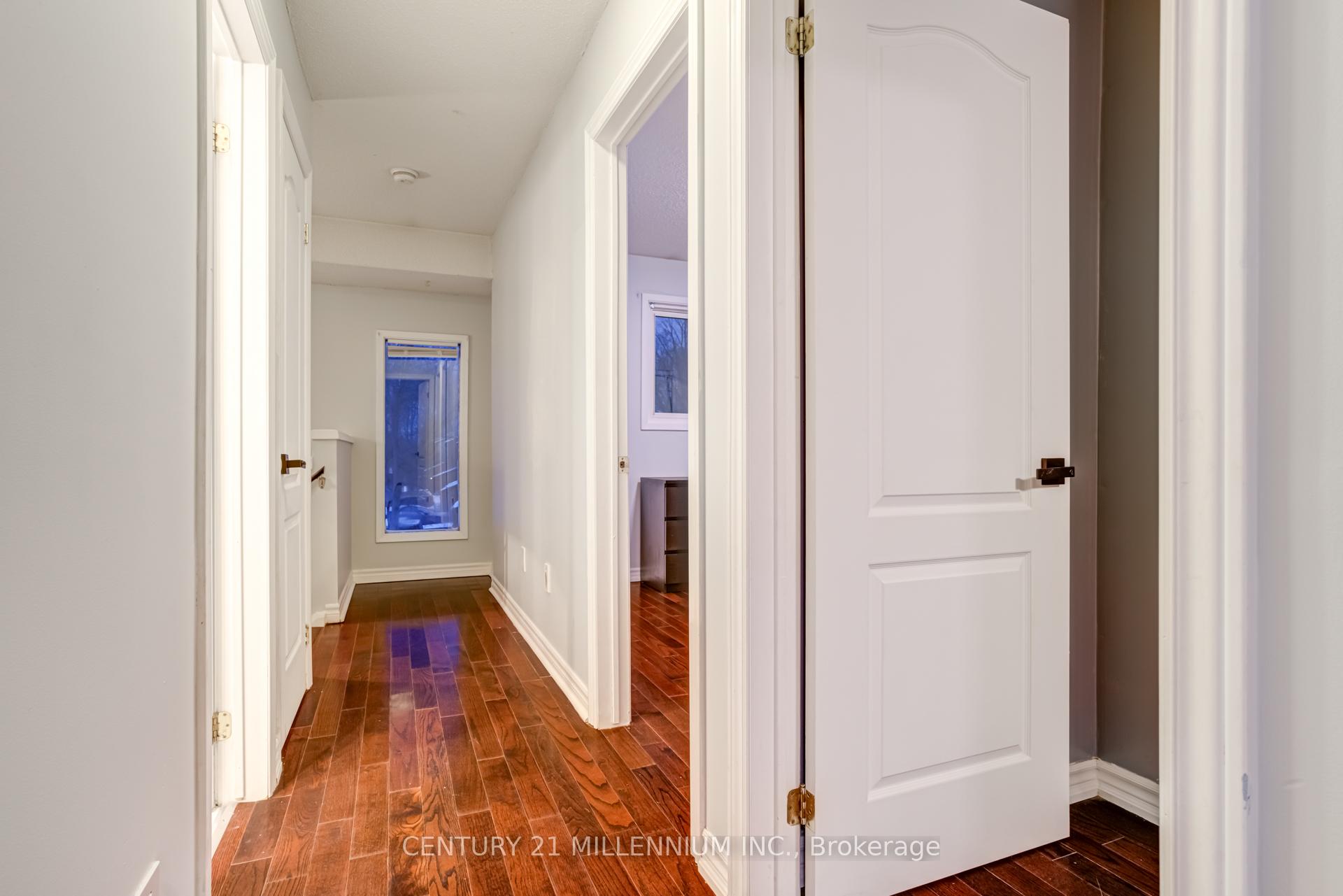 Photo 15 of Unit 37, 2 Lynden Circle, Halton Hills, Georgetown — HOMEH