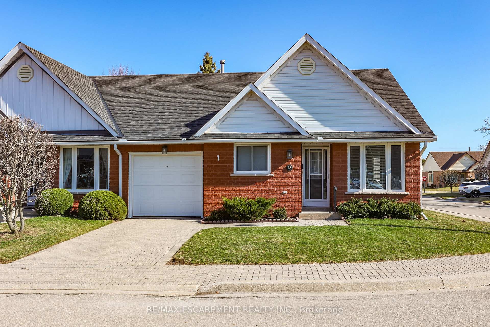 Photo 1 of Unit 15, 10 Wentworth Drive, Grimsby, Grimsby East — HOMEH