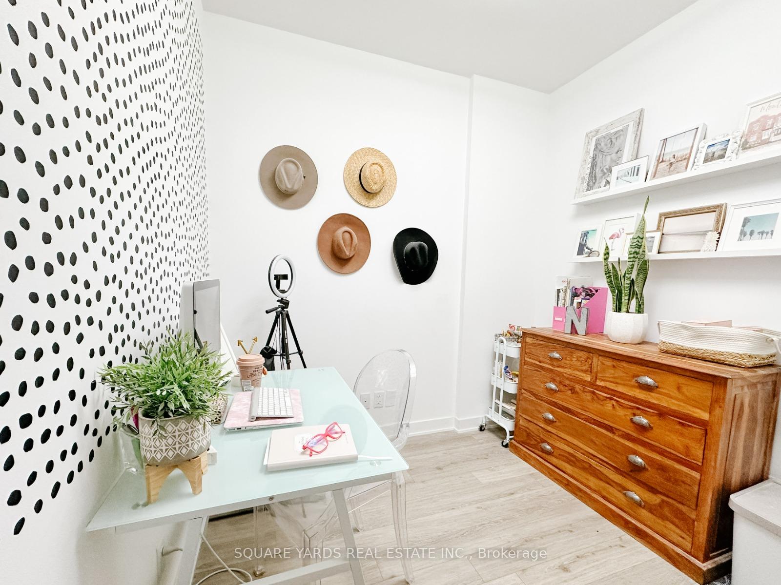 Photo 5 of Unit 419, 681 Yonge Street, Barrie, Painswick South — HOMEH