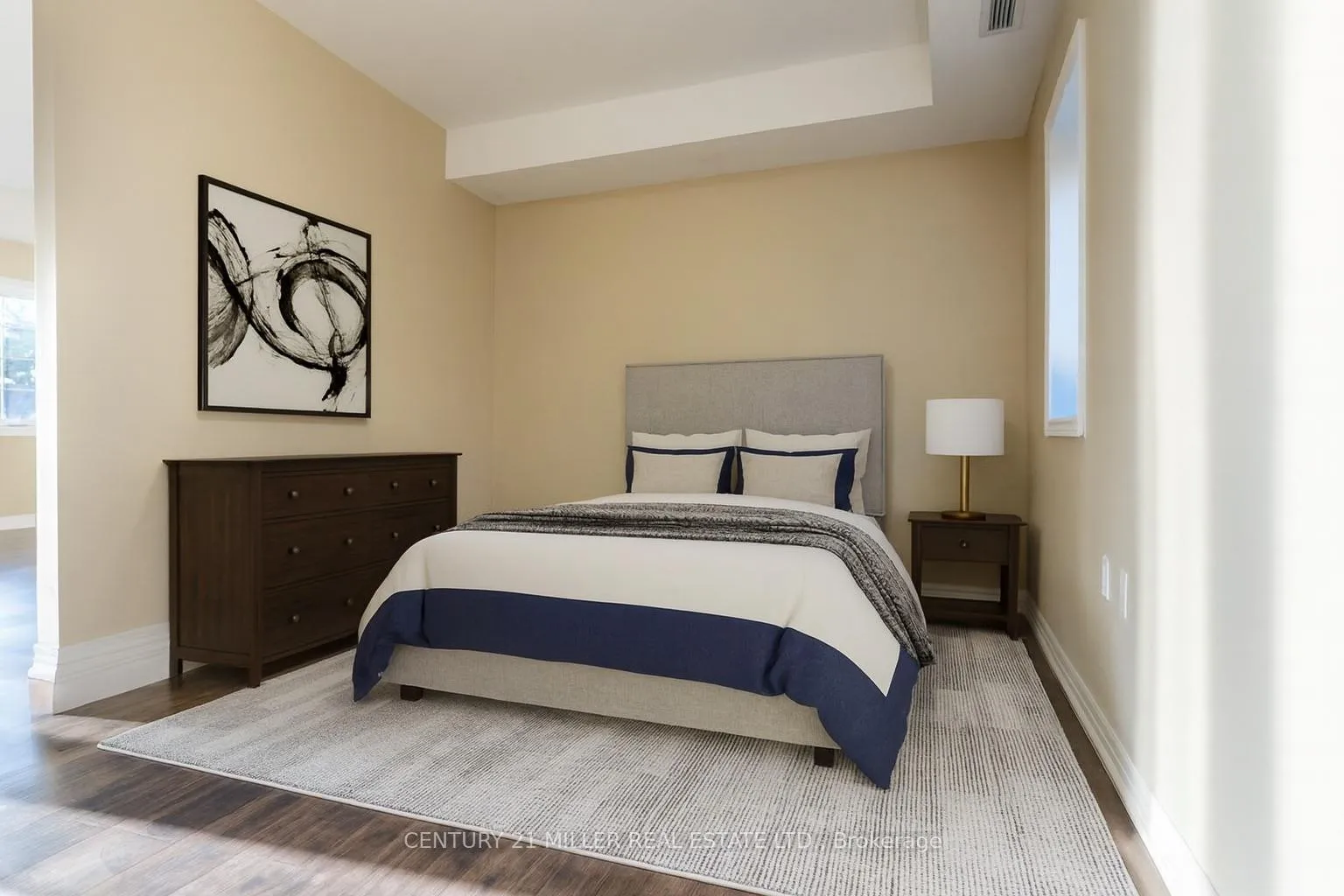 Front of Unit 304, 174 Bronte Street S
